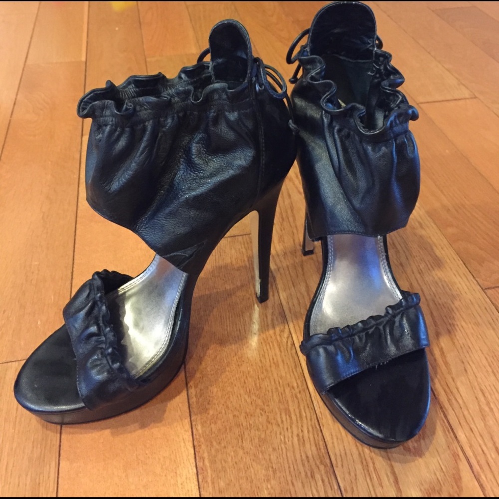 COPY - Black Bebe heels